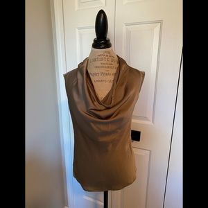 🤎 GUC Sleeveless Blouse